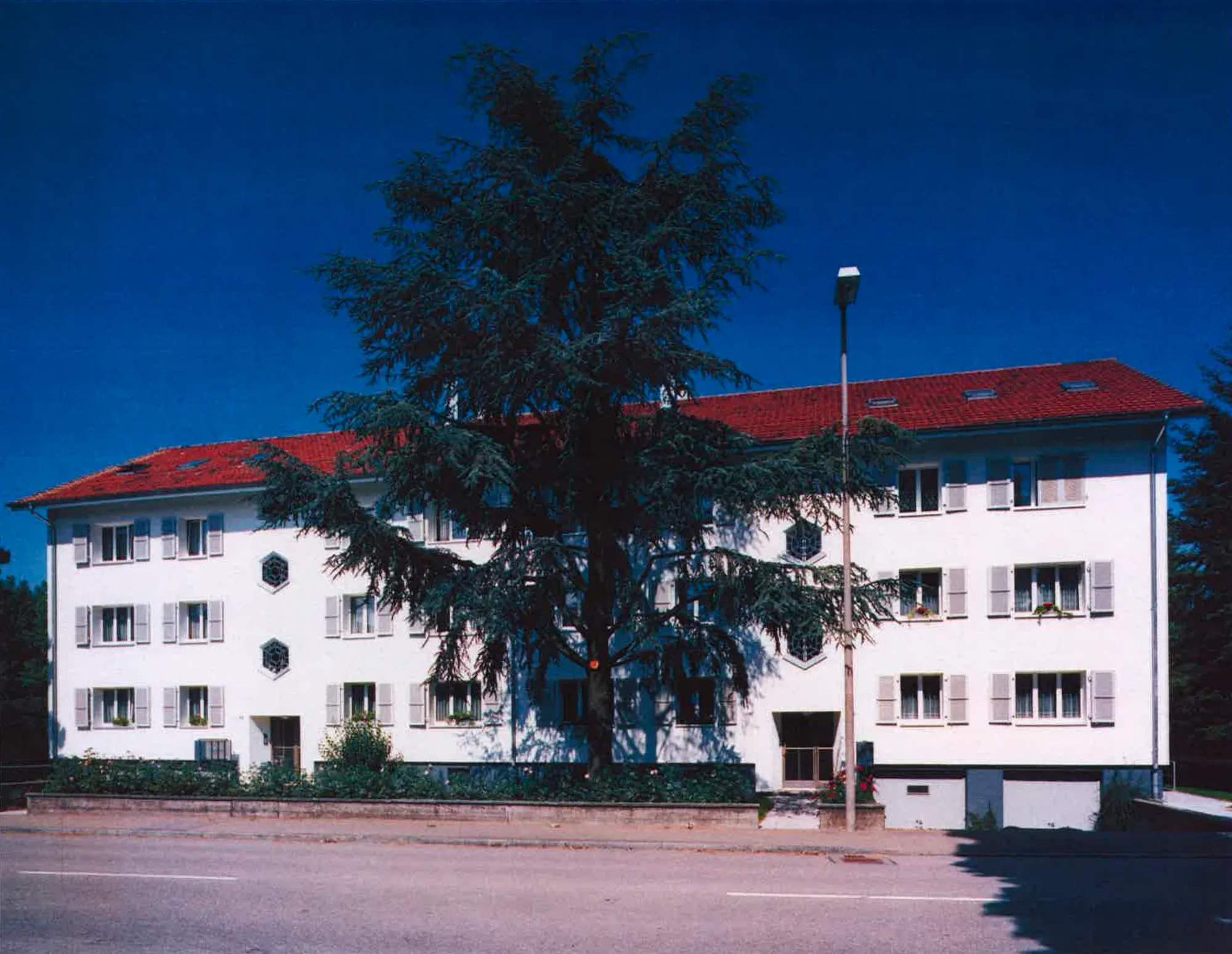 Bild 3 Totalsanierung und Ausbau Dachstock Mehrfamilienhaus, Muttenz