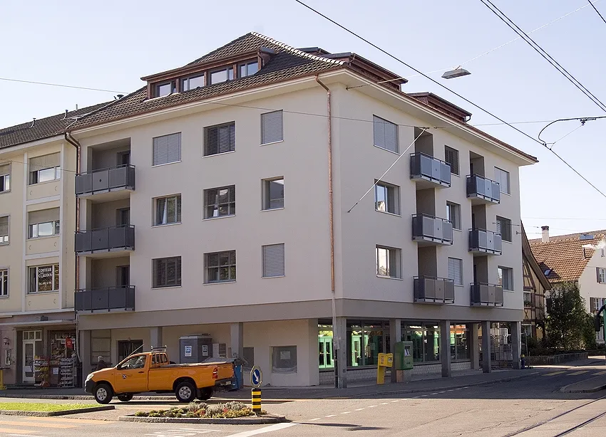 Bild 6 Ausbau Dachgeschoss Mehrfamilienhaus, Allschwil