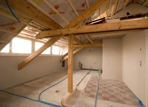 Bild 7 Ausbau Dachgeschoss Mehrfamilienhaus, Allschwil